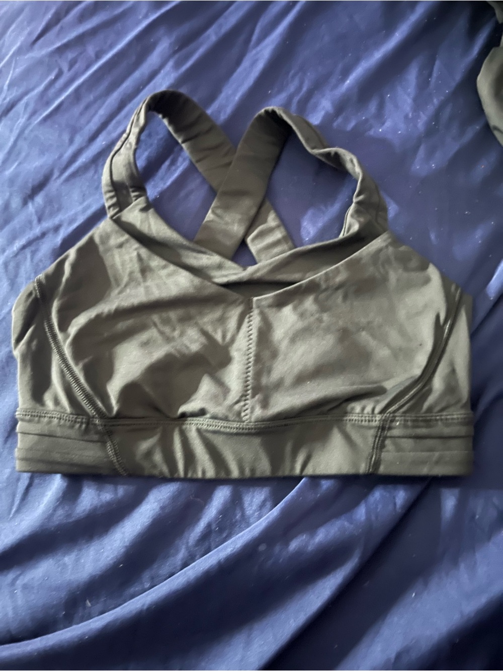 Lululemon Black Cross-Back Sports Bra